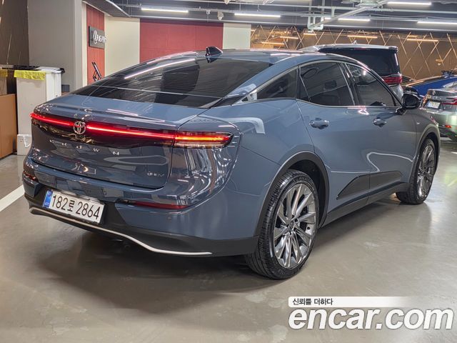 Toyota Crown из Кореи Encar