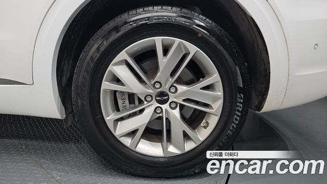 Genesis GV70 из Кореи Encar