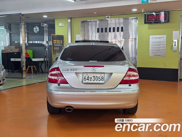 Mercedes-Benz CLK-Class из Кореи Encar