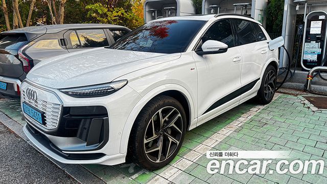 Audi Q6 e-tron из Кореи Encar