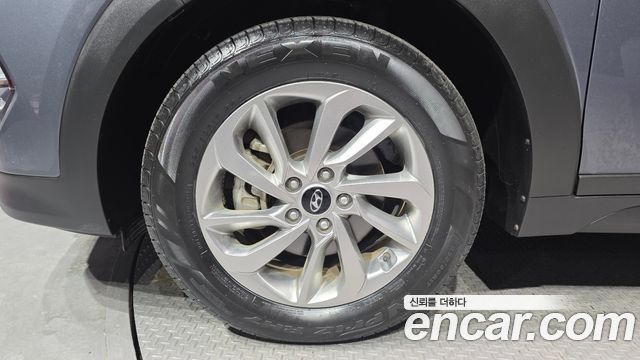 Hyundai Tucson из Кореи Encar
