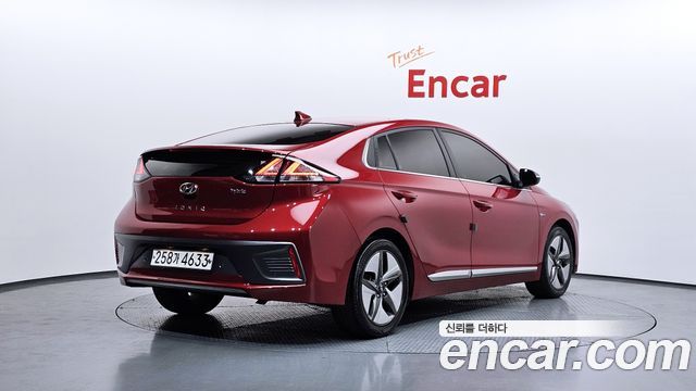 Hyundai Ioniq из Кореи Encar