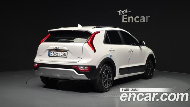 Kia Niro из Кореи Encar