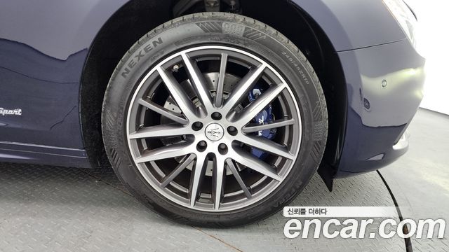 Maserati Ghibli из Кореи Encar