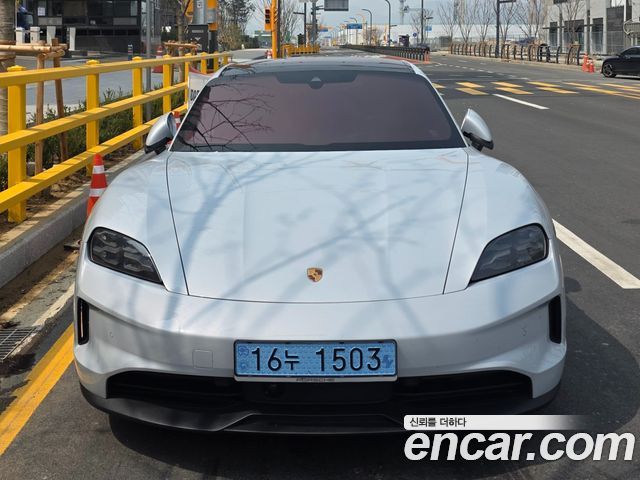 Porsche Taycan из Кореи Encar