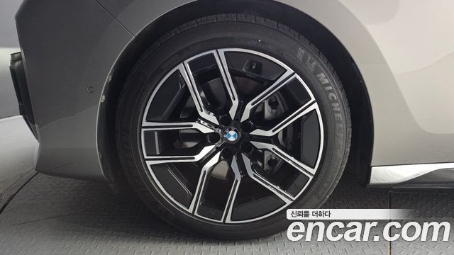 BMW 7-Series из Кореи Encar