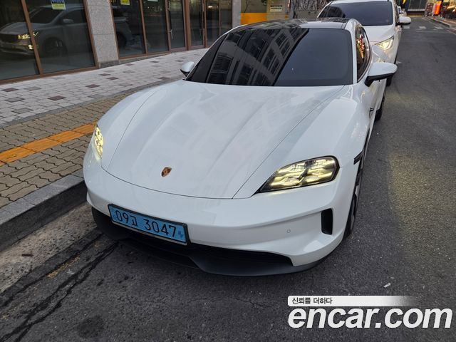 Porsche Taycan из Кореи Encar