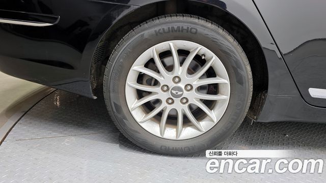 Hyundai Genesis из Кореи Encar