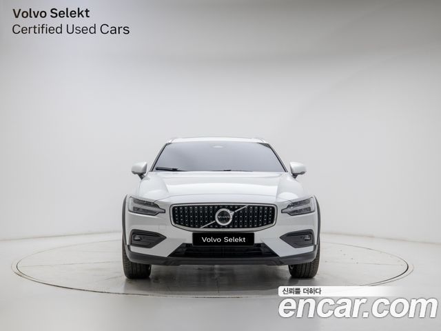Volvo V60 из Кореи Encar