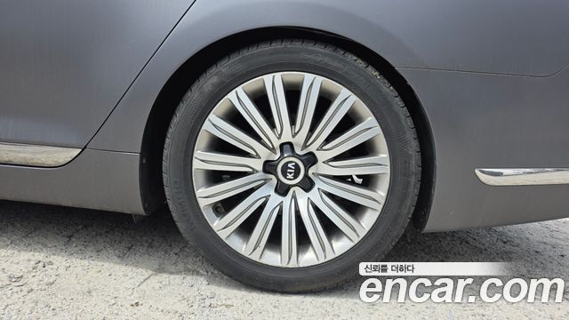Kia K9 из Кореи Encar