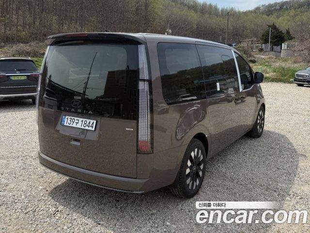 Hyundai Staria из Кореи Encar