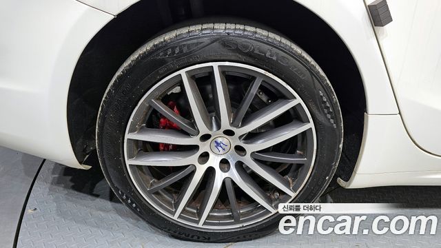 Maserati Ghibli из Кореи Encar