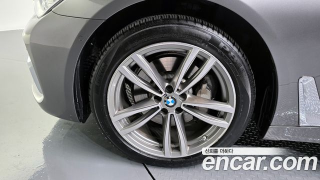 BMW 7-Series из Кореи Encar