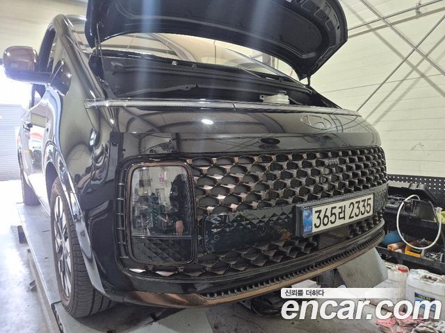 Hyundai Staria из Кореи Encar