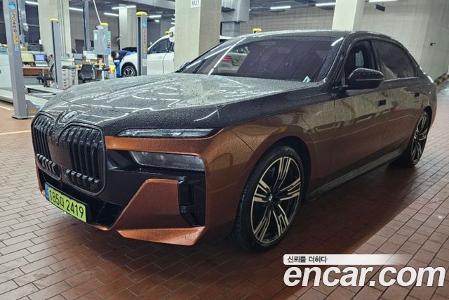 BMW i7 из Кореи Encar