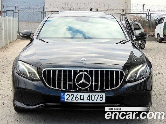 Mercedes-Benz E-Class из Кореи Encar