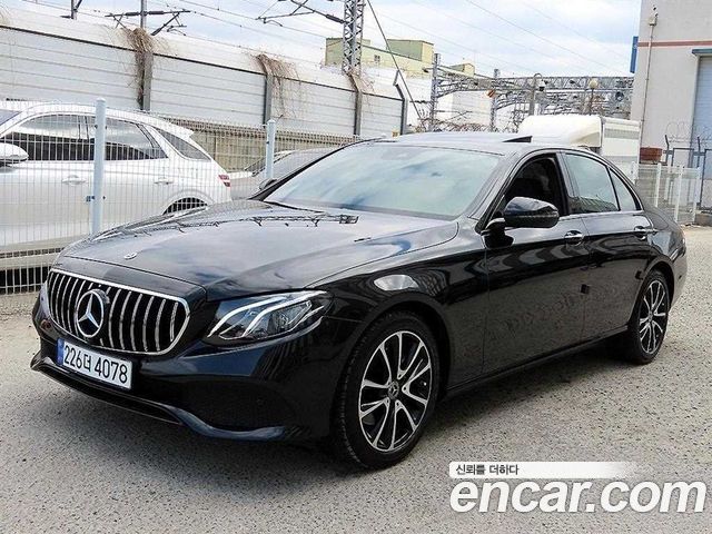 Mercedes-Benz E-Class из Кореи Encar