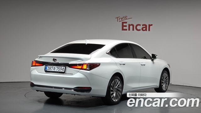 Lexus ES из Кореи Encar