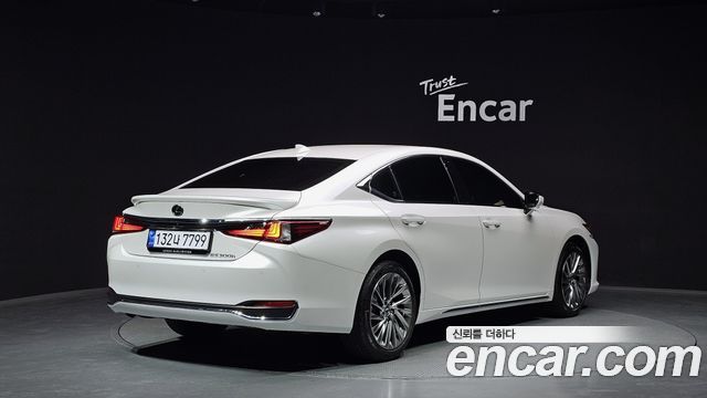 Lexus ES из Кореи Encar