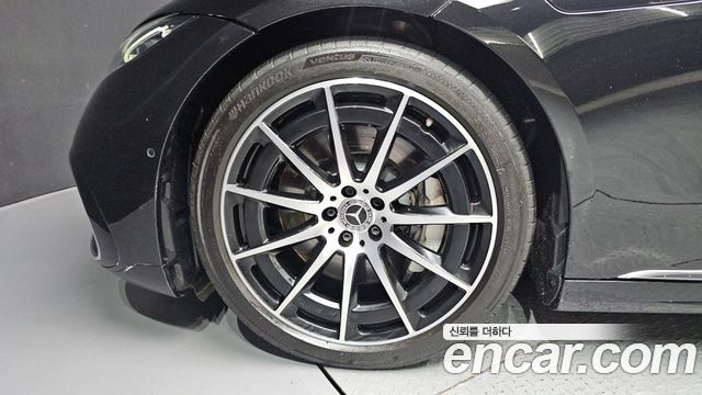 Mercedes-Benz EQS из Кореи Encar