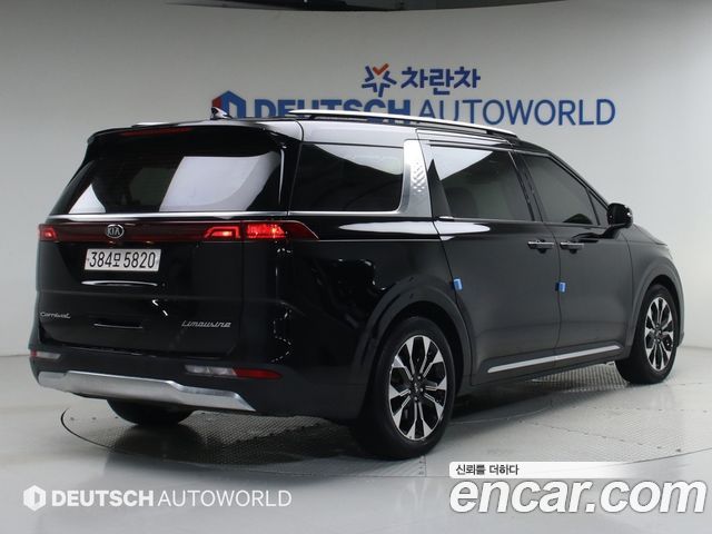 Kia Carnival из Кореи Encar