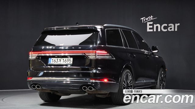 Lincoln Aviator 3.0 Black Label AWD — пробег 80 347 км — фото 2 из 5