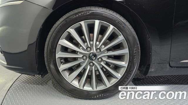 Kia K7 из Кореи Encar