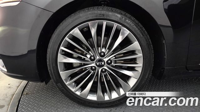 Kia K7 из Кореи Encar