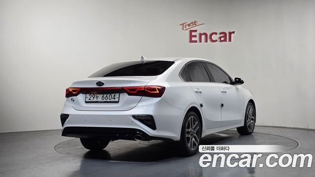 Kia K3 из Кореи Encar