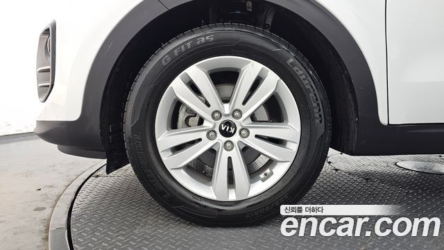 Kia Sportage из Кореи Encar