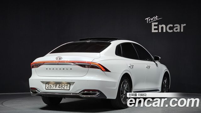Hyundai Grandeur из Кореи Encar