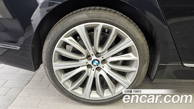 BMW 7-Series из Кореи Encar