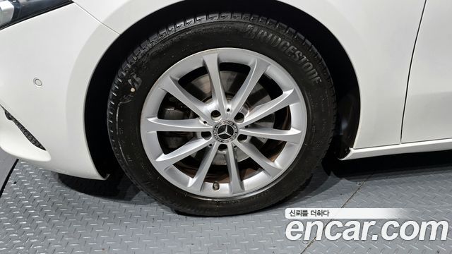 Mercedes-Benz A-Class из Кореи Encar