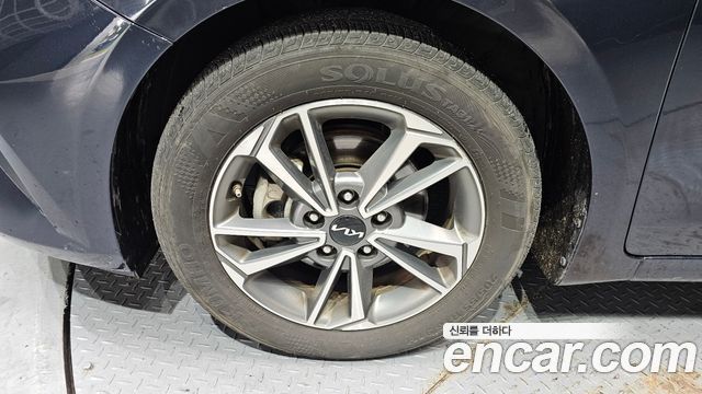 Kia K3 из Кореи Encar