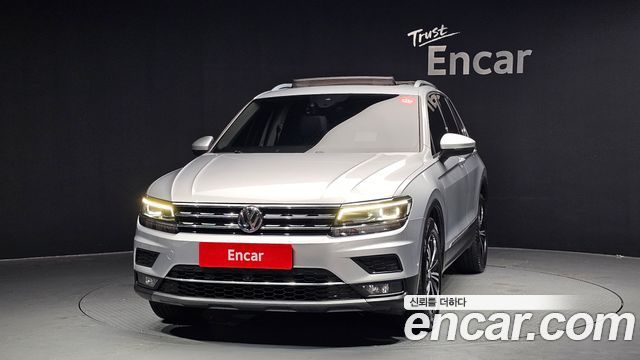 Volkswagen Tiguan 2.0 TDI Prestige — пробег 82 625 км — фото 3 из 5