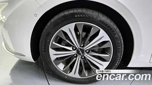 Kia K8 из Кореи Encar