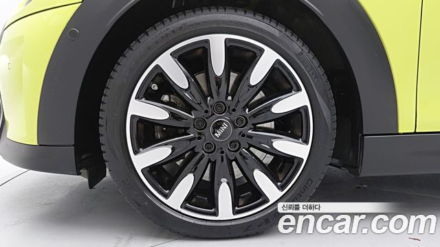 Mini Cooper из Кореи Encar