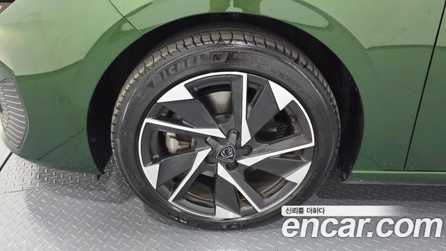 Peugeot 308 1.5 BlueHDi Allure — пробег 16 130 км
