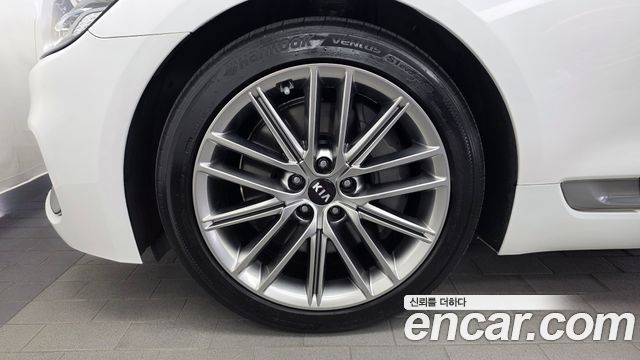 Kia K9 из Кореи Encar