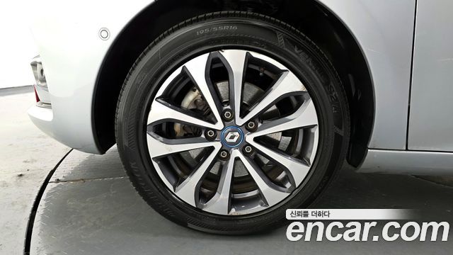 Renault (Samsung) Zoe из Кореи Encar