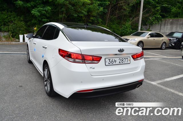 Kia K5 из Кореи Encar