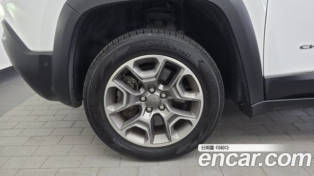 Jeep Cherokee 3.2 Trailhawk AWD — пробег 74 949 км — фото 5 из 5