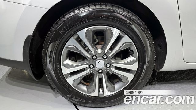 Kia Carnival 11-Seater Prestige — пробег 30 341 км — фото 5 из 5