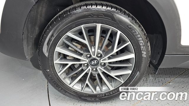 Hyundai Tucson из Кореи Encar