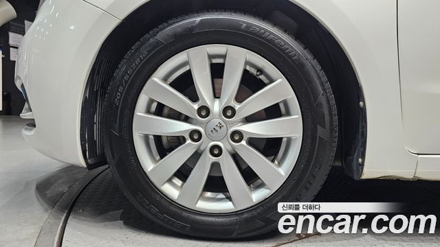 Kia K3 из Кореи Encar