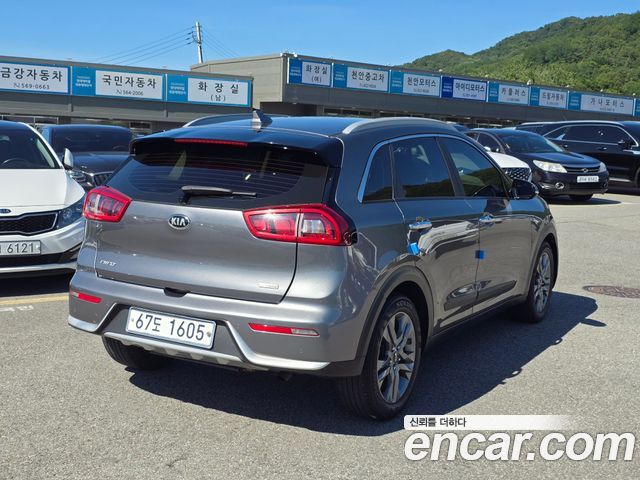 Kia Niro из Кореи Encar