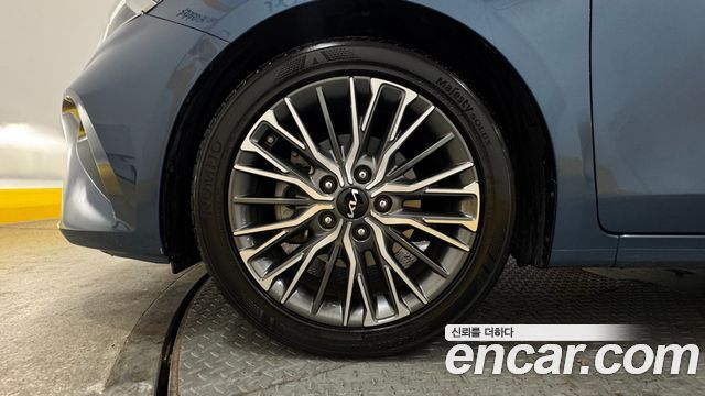 Kia K3 из Кореи Encar