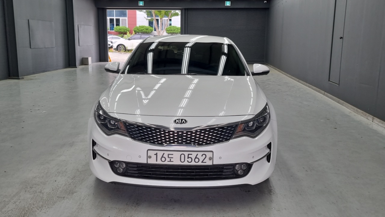 Kia K5 из Кореи Encar