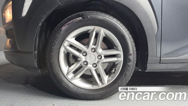 Hyundai Kona из Кореи Encar