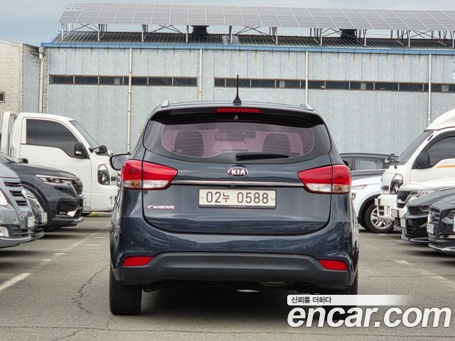 Kia Carens из Кореи Encar